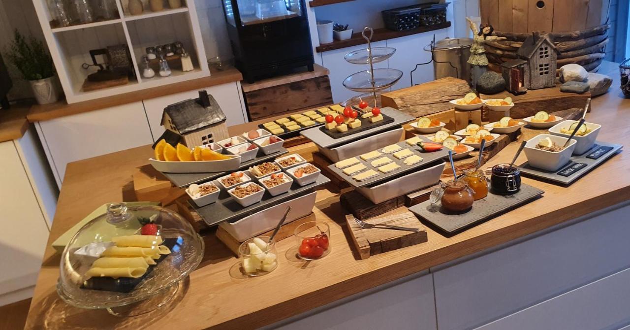 Yggdrasil Farmhotel Retreat, Spa & Yoga Straumsbukta Εξωτερικό φωτογραφία