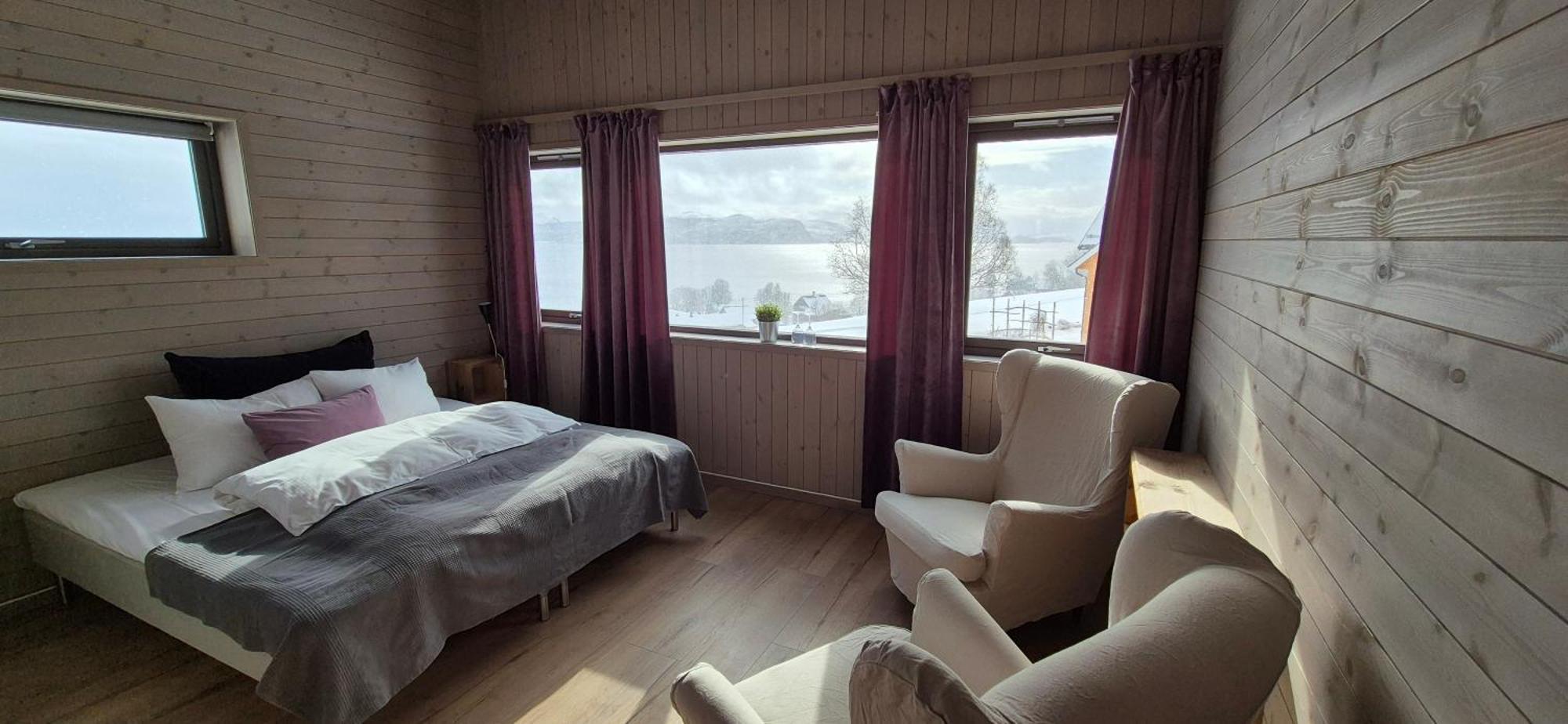 Yggdrasil Farmhotel Retreat, Spa & Yoga Straumsbukta Δωμάτιο φωτογραφία