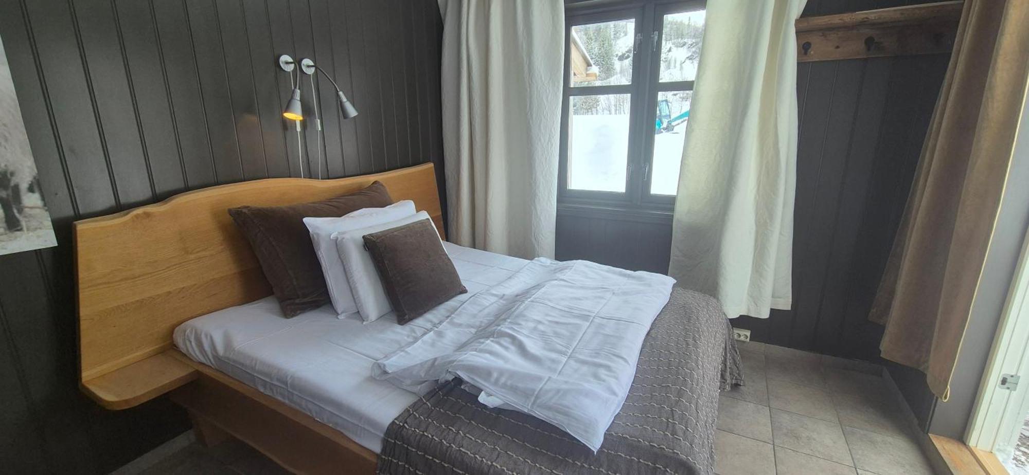 Yggdrasil Farmhotel Retreat, Spa & Yoga Straumsbukta Δωμάτιο φωτογραφία