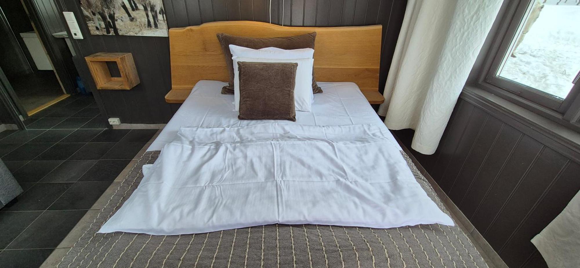 Yggdrasil Farmhotel Retreat, Spa & Yoga Straumsbukta Δωμάτιο φωτογραφία