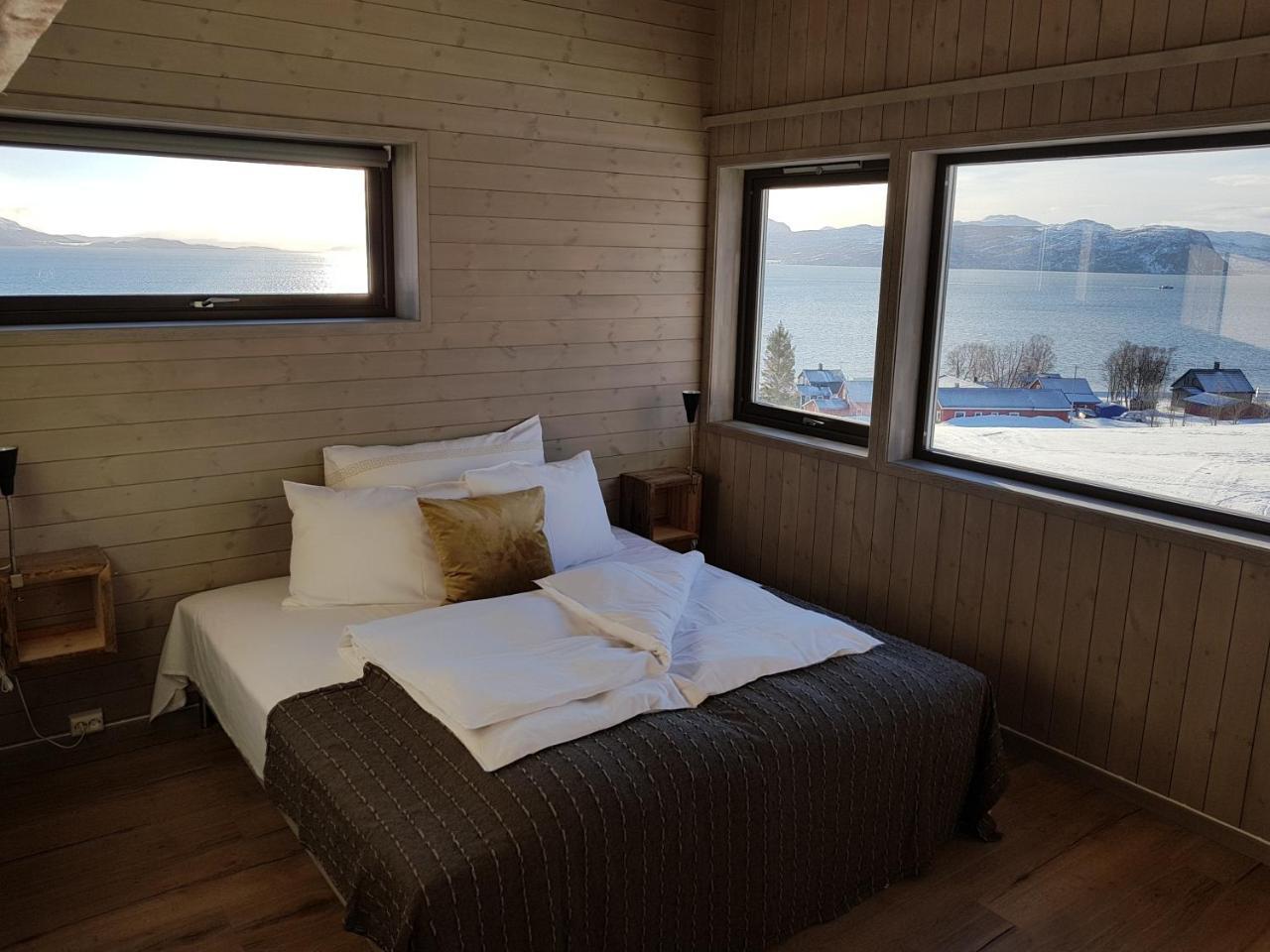Yggdrasil Farmhotel Retreat, Spa & Yoga Straumsbukta Εξωτερικό φωτογραφία